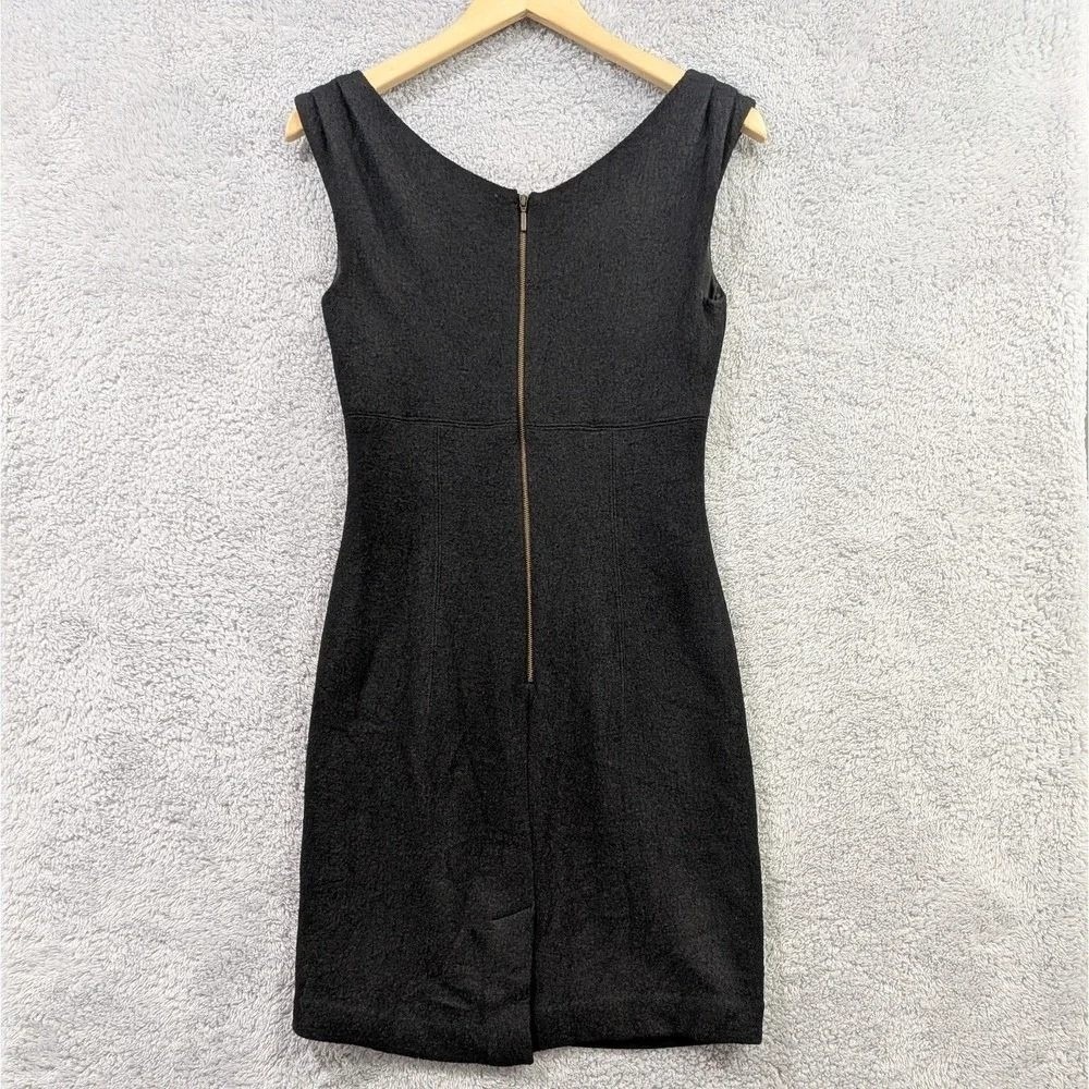 Banana Republic Women Dress 4 Black Minimalist Wool Blend Sleeveless V-Neck LBD - Picture 2 of 5